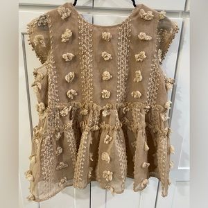 THML tan babydoll rufflesleeve top. size M